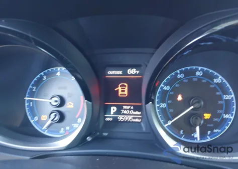 2016 Toyota Corolla L z USA, uszkodzony, nr VIN 2T1BURHE8GC493038